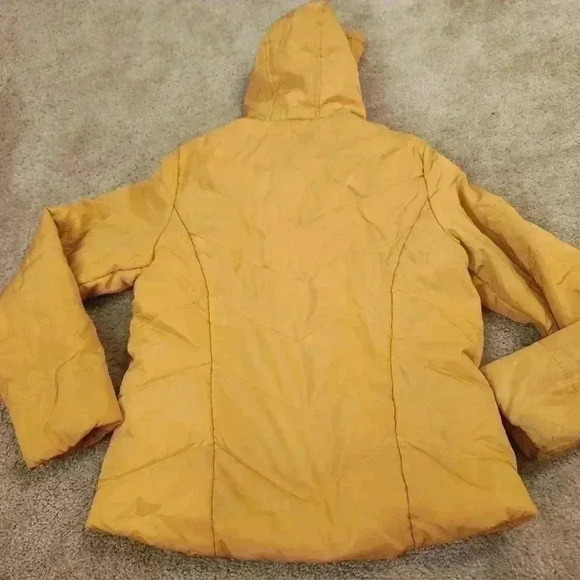 Pink Platinum Yellow Faux Fur Puffer Women's Jacket Size M #T454 - Picture 8 of 8